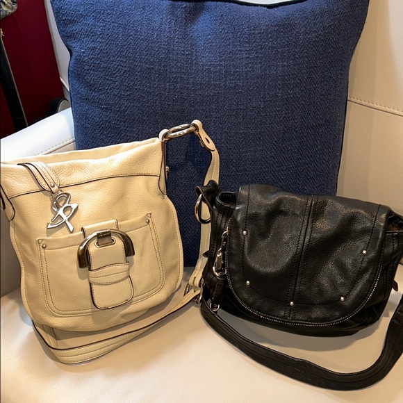 b. makowsky Handbags - B Makowsky Cream Leather & Black Shoulder Bag Set